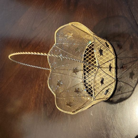 Metal Mesh Baskets (2) - Picture 2 of 3